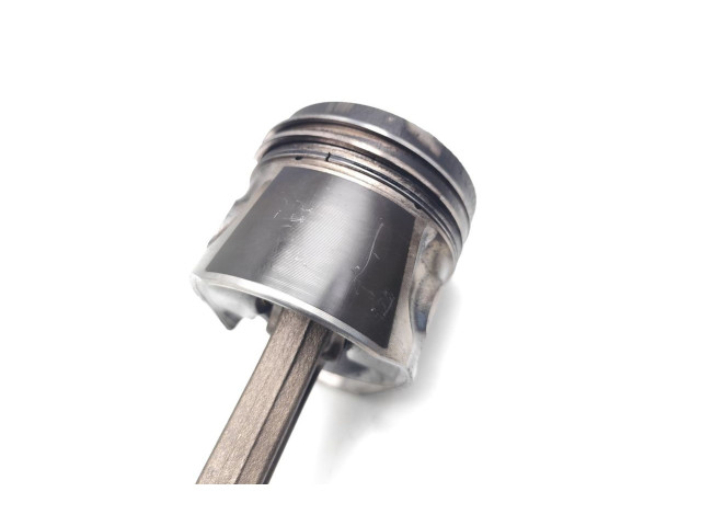 Píst AVB Volkswagen PASSAT B5.5 AVB