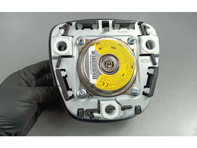 Подушка безопасности водителя 0499P1000100 SsangYong Musso