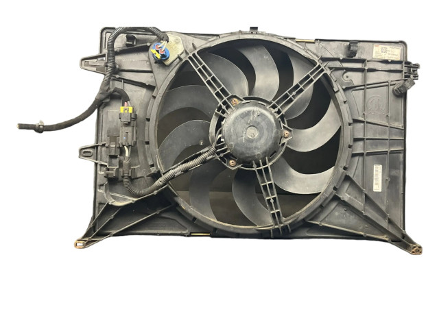 Электрический вентилятор радиаторов    52009102, 8E4500000   Jeep Renegade