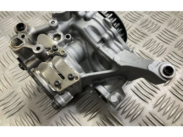 Поршень Масляный насос CLHA 04L145305, 04L145208D Skoda Octavia Mk3 (5E)