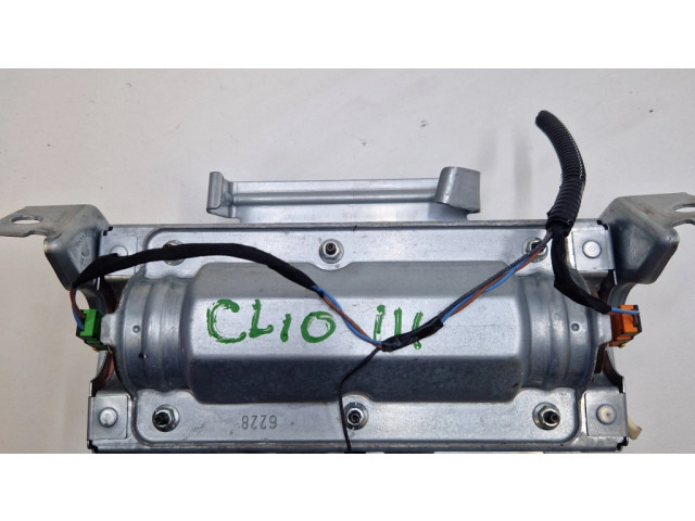 Подушка безопасности пассажира 8200303496, 227260831289 Renault Clio III