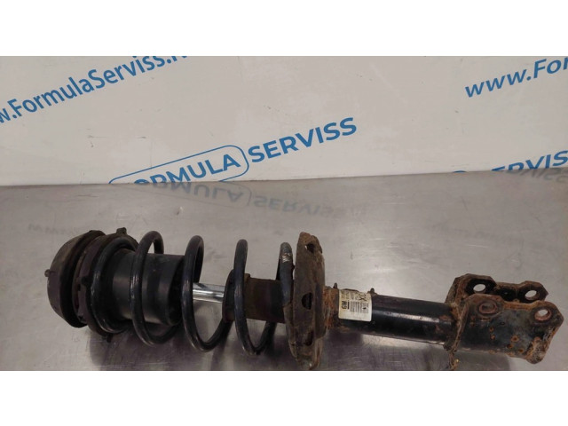 Передний амортизатор с пружиной