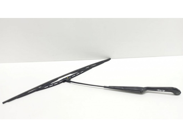 Ножка стеклоочистителей лобового стекла