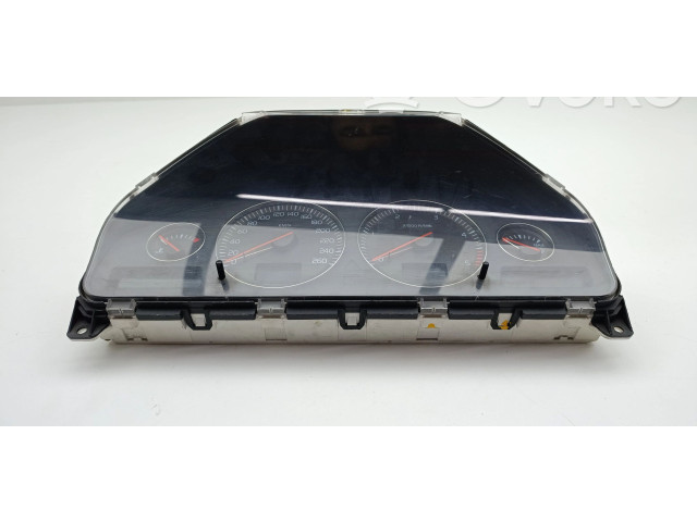 Панель приборов 9499946, 8602524   Volvo XC90       