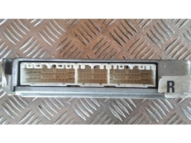 Řídící jednotka 8966105390, MB1757009400 Toyota Avensis T220 1998