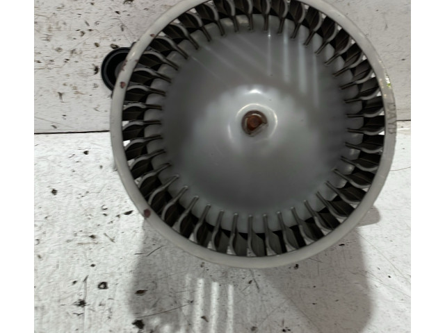 Вентилятор печки       KIA Ceed