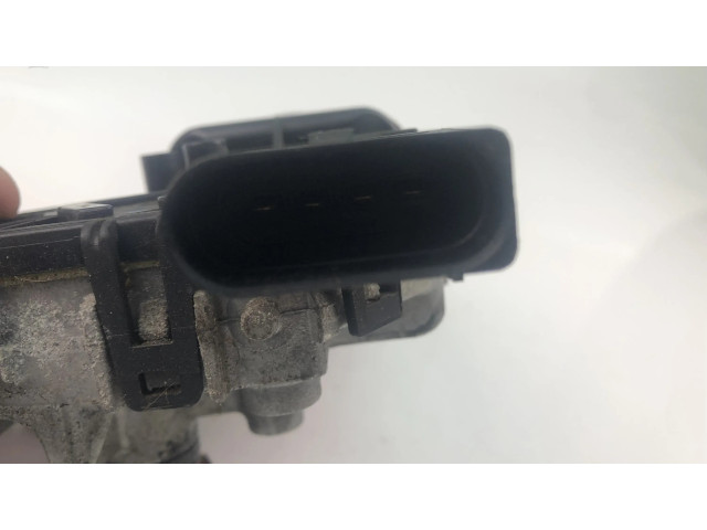 Моторчик дворников 6R1955119A    Skoda Citigo