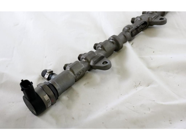 Топливная рампа 55215210 Fiat Grande Punto