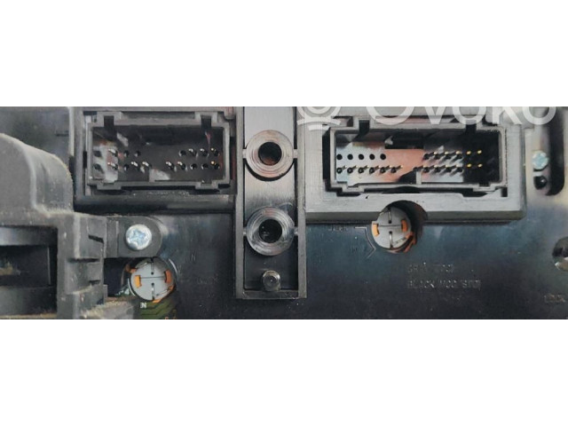 Блок управления кондиционера воздуха / климата/ печки (в салоне)    Volvo V70