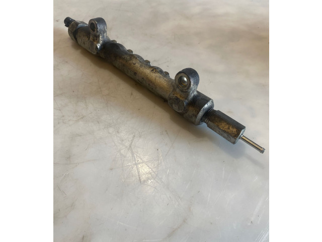 Топливная рампа 8945871010, 71010   Toyota Corolla Verso AR10  