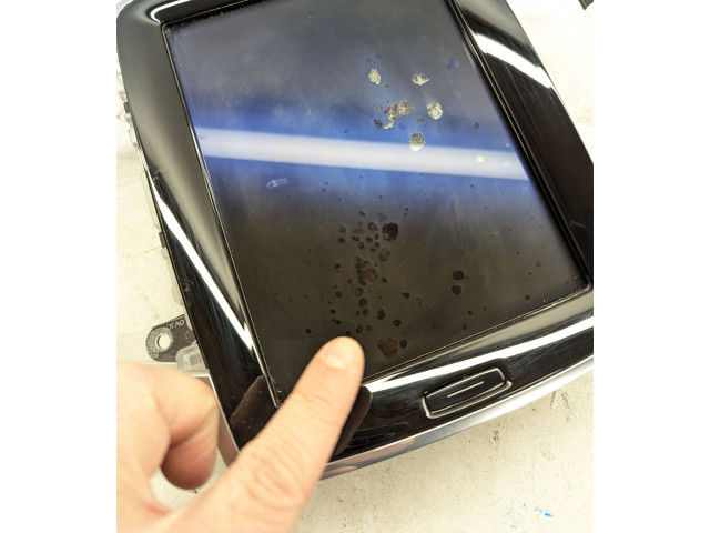 Дисплей    32247465   Volvo XC90