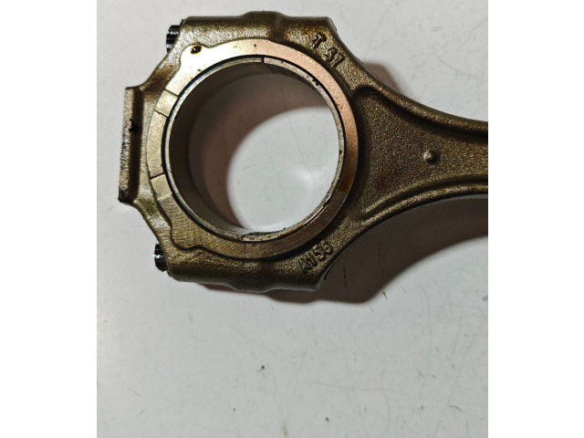 Поршень с шатуном A156, T57 Mercedes-Benz C AMG W204