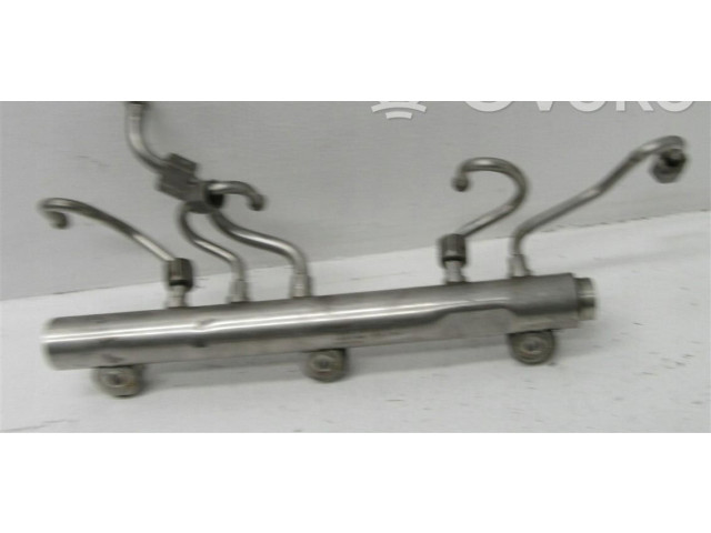 Vstřikovací lišta BMW X5 F15