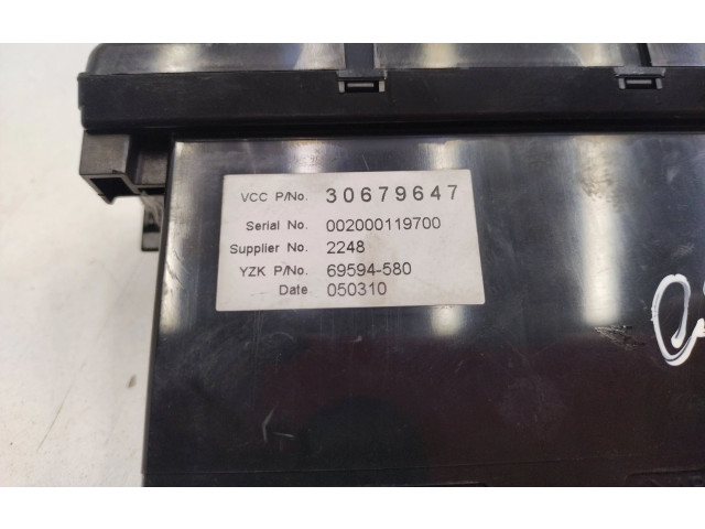 Дисплей    30679647, 002000119700   Volvo V50