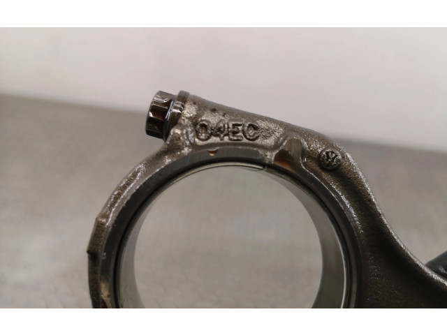 Píst 04EC Audi A1 CPTA