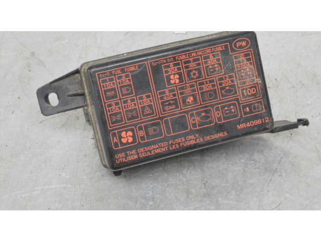 Pojistková skříňka Mitsubishi Pajero 2001