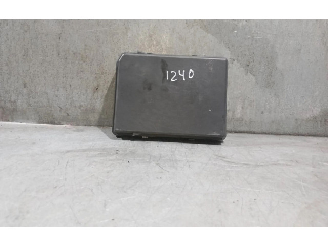 Блок предохранителей 284B61704R, 284B61704R Renault Clio II