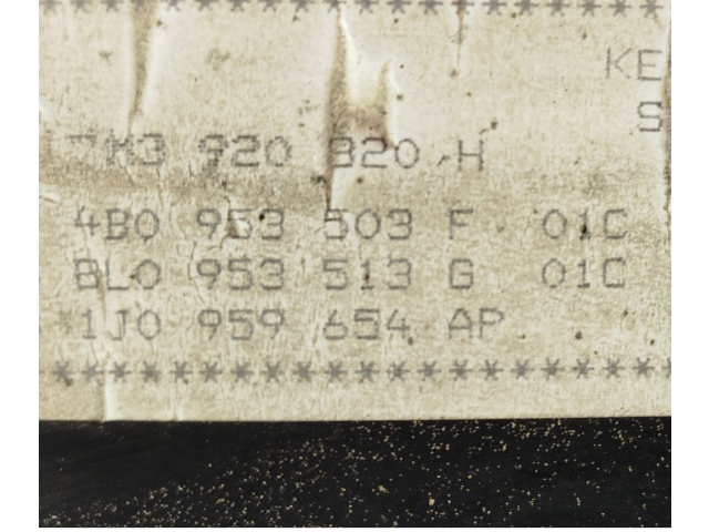 Přístrojová deska Volkswagen Sharan 2004 7M3920820H, 4B0953503F