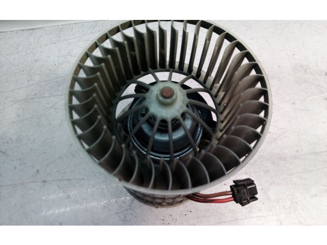 Вентилятор печки    F9924, F9924   BMW X3 E83