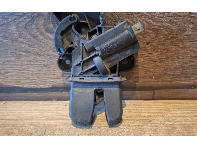 Zámek zadních dveří 4F5827505C, 4F5827505D Audi A6 S6 C6 4F 2006