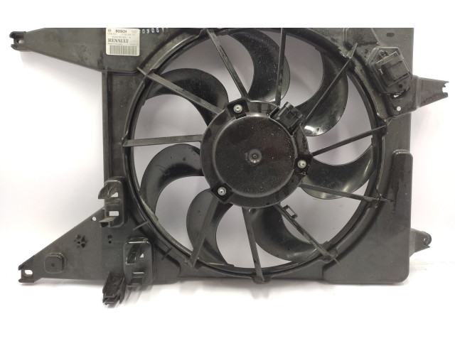 Вентилятор радиатора 8200765566, 0130307107 Dacia Sandero