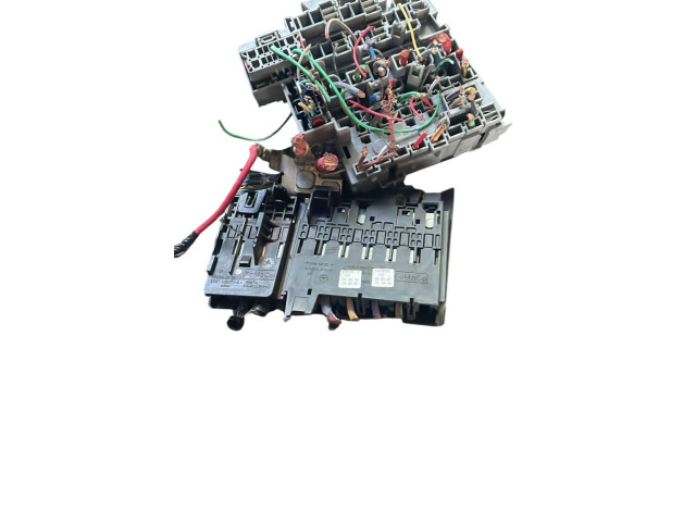 Блок предохранителей 6G9T14N073BA Ford Galaxy
