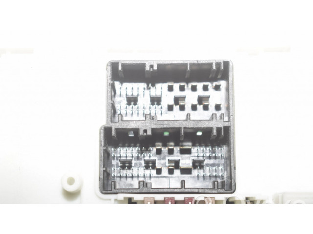 Řídící jednotka 5A0B65, 9888808 BMW 2 F46 2020