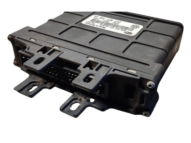 Блок управления коробкой передач 01P927733AN, 5DG00753149   Volkswagen Transporter - Caravelle T4