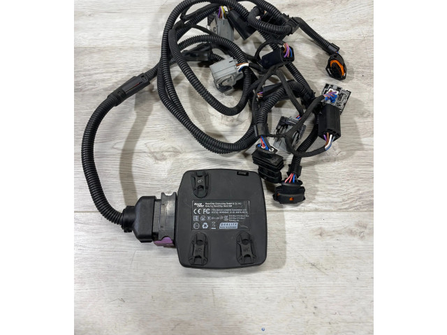 Блок управления двигателем ECU 202LSE137, Racechip   Volvo XC90  