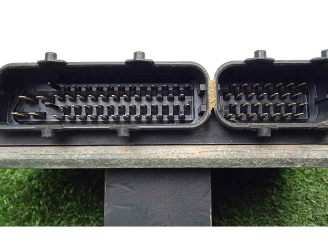 Блок управления EDC15V, BOSCH   Skoda Octavia Mk1 (1U)