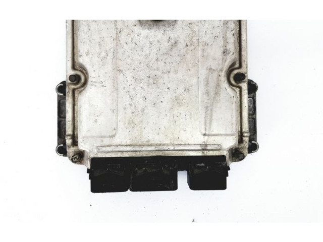 Блок управления двигателя 6580S4, 0281011800   Citroen C8
