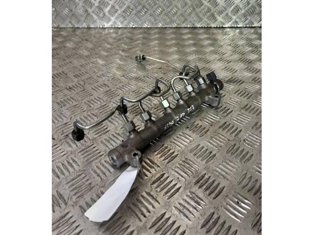 Топливная рампа 31303612   Volvo XC90  