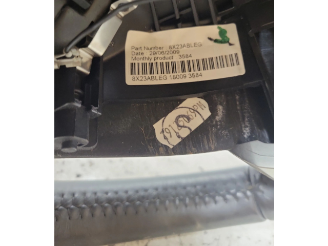 Руль Jaguar XF X250 2007 - 2015 года 6W833F916AB, 8X23ABLEG