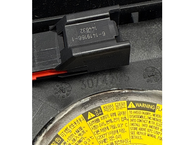 Подушка безопасности водителя 3074295   Ford S-MAX