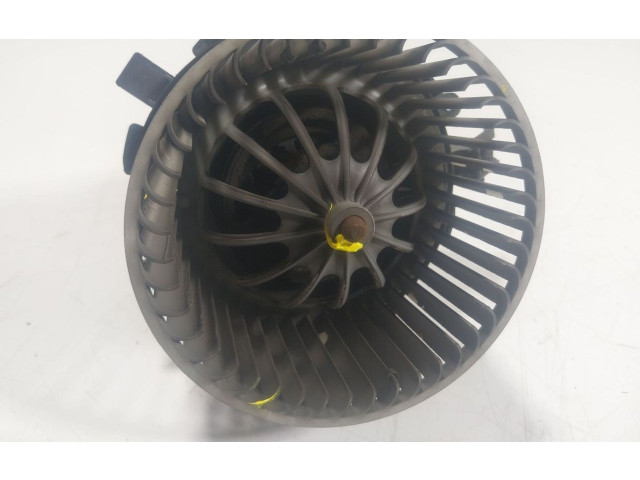 Вентилятор печки    8K1820021C, 8K1820021   Audi Q5 SQ5