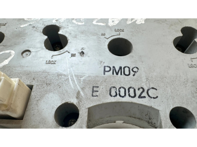 Блок управления климат-контролем E0002C Mazda 6