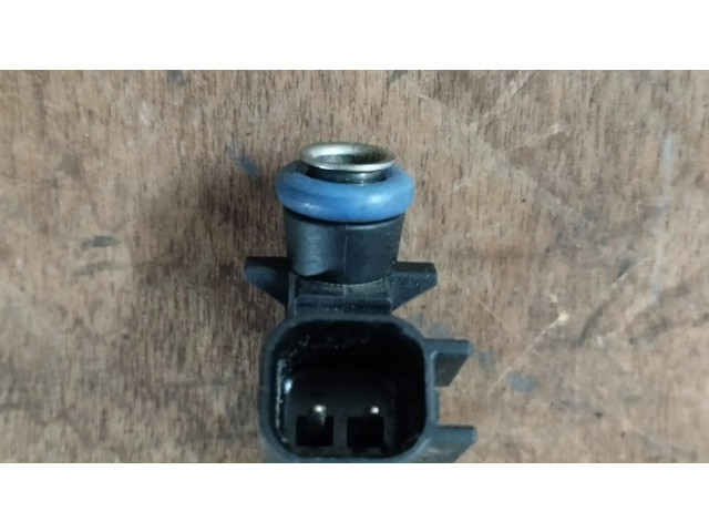 Vstřikovač 05184085AC Chrysler Town & Country V pro benzínový motor 3.6