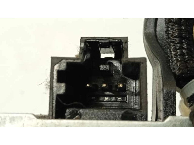 Моторчик заднего дворника 53028312, 31217000    Volvo C30