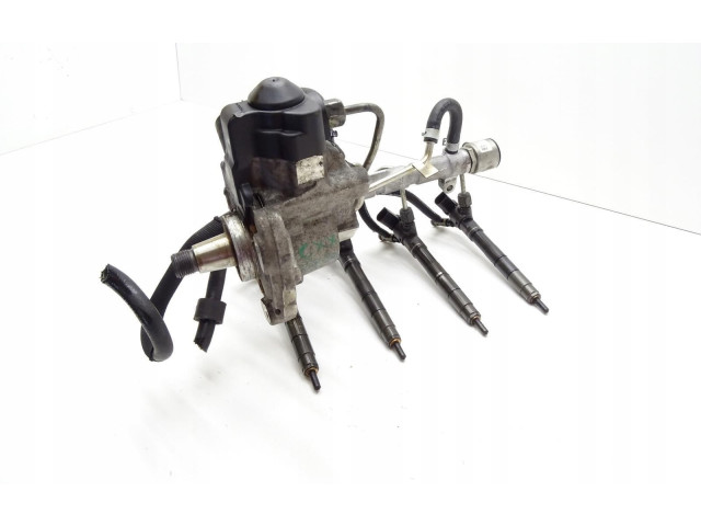 Комплект форсунок 04L130277B Skoda Octavia Mk3 (5E)