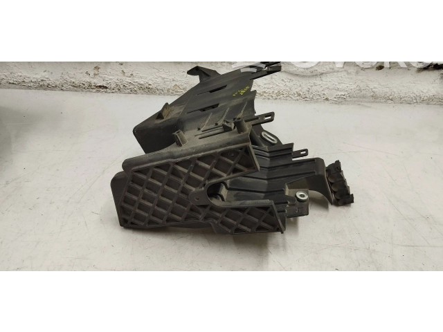 Блок предохранителей 68251775aa Jeep Grand Cherokee