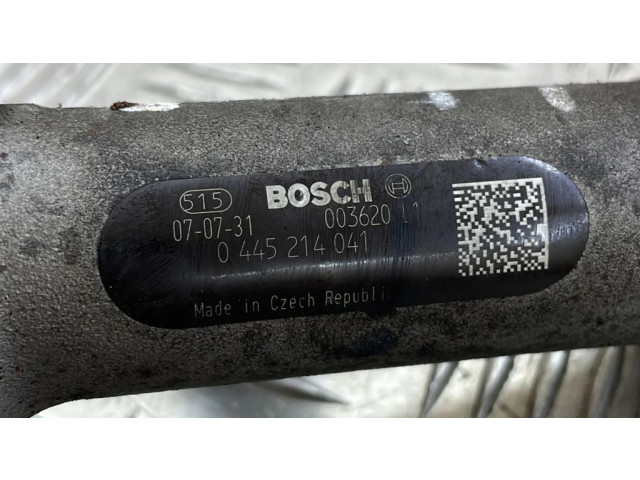 Vstřikovací lišta 0445214041 Chrysler Voyager pro naftový motor 2.8 ENR