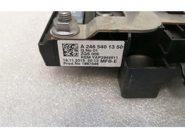 Pojistková skříňka A2465401350 Mercedes-Benz GLA W156 2016