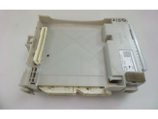 Pojistková skříňka 8273047510, 2H281578 Toyota Prius (XW30) 2012