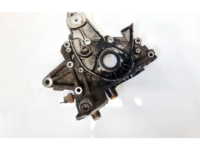 Масляный насос     Mitsubishi Carisma 