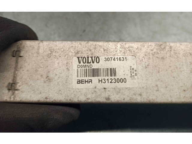 Интеркулер 30741631, H3123000 Volvo C30