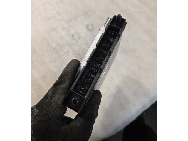 Řídící jednotka 0261207809, 1039S00000 Volvo XC90 2004