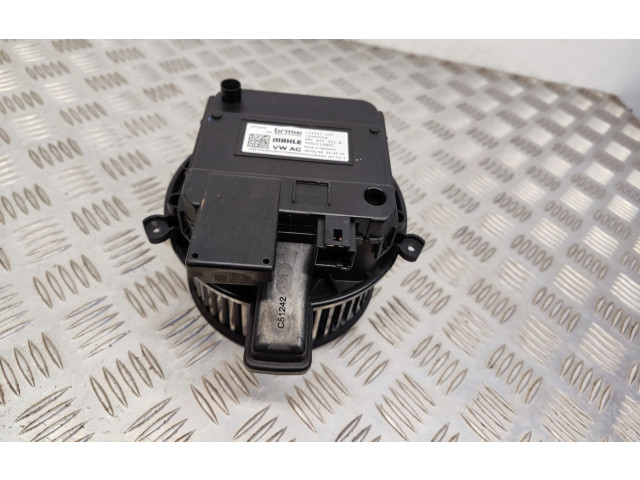 Вентилятор печки 4M1820021B Audi Q5 SQ5