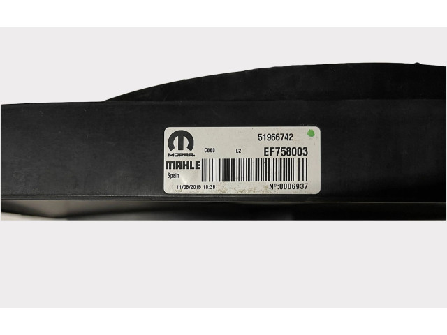 Электрический вентилятор радиаторов    52121670, 52069710   Jeep Renegade