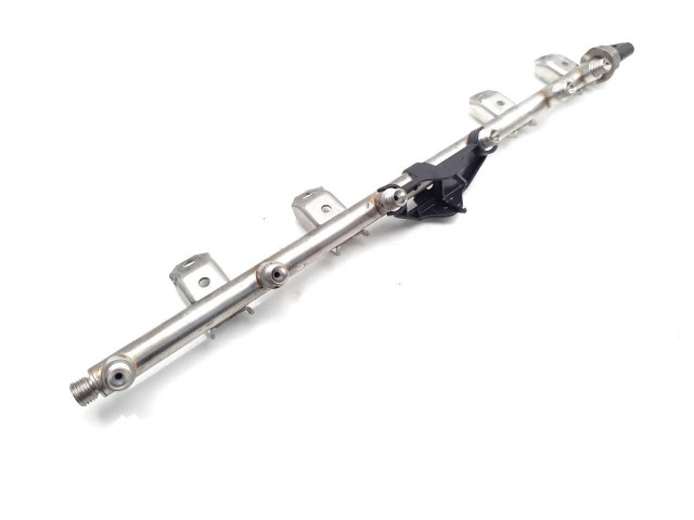 Топливная рампа 7535897, 7537319 BMW 3 E90 E91 для двигателя N53B30A