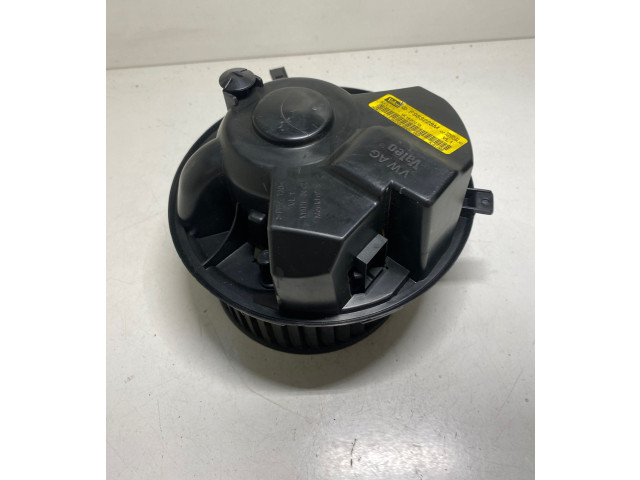 Вентилятор печки    1K1820015, F983228M   Volkswagen Touran I